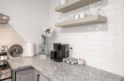Athens Cottage | Charming 3-bedroom cottage with WiFi, AC in welcoming Athens