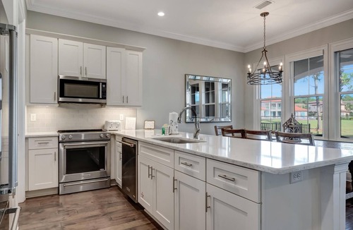 Villa Lago House | Charming 4BR/4BA Sandestin Retreat: Golf Cart, Pools, Beach Access, Sleeps 10