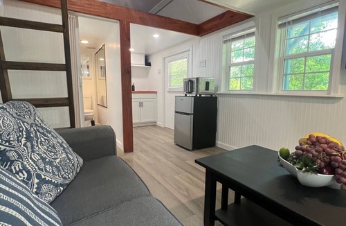 Saint Elmo Cottage | Charming double lofted boathouse with private lake