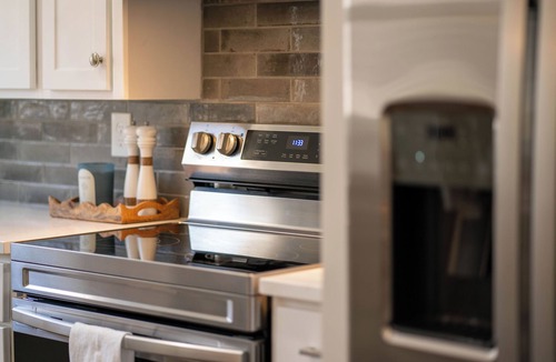 Tuscaloosa House | Charming Downtown Northport + 2.5 Miles to the University of Alabama