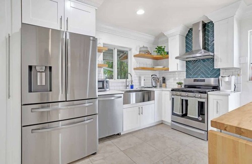 Miami Springs House | Charming Miami Springs Retreat Near MIA Airport