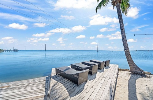 Orlando Beach Condo | Charming Studio Suite W/Private Beach Access, Fire Pit, & BBQ Grills 🌊