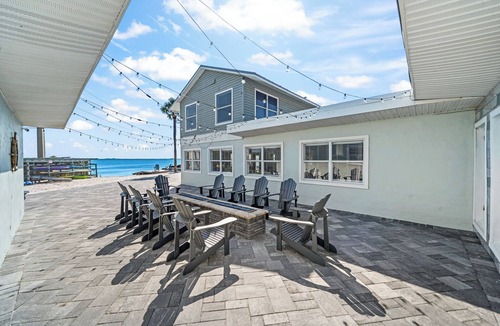 Orlando Beach Condo | Charming Studio Suite W/Private Beach Access, Fire Pit, & BBQ Grills 🌊