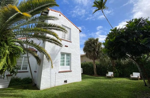 Douglas Apartment | Charming Studio with shared Patio