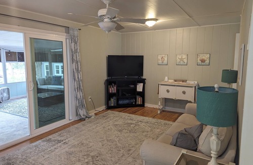 Cocoa Apartment | Charming, treetop Indian River Hideaway