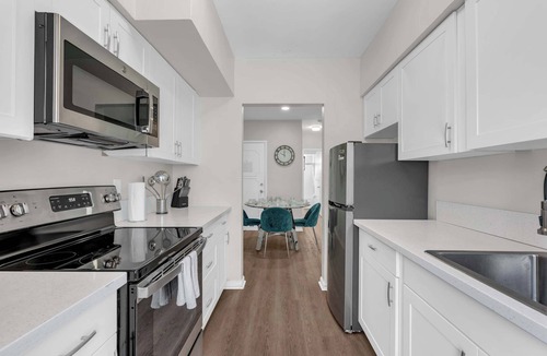 Bay Harbor Islands Apartment | Chic 2BR in Bay Harbor Islands near beach, shopping, and dining