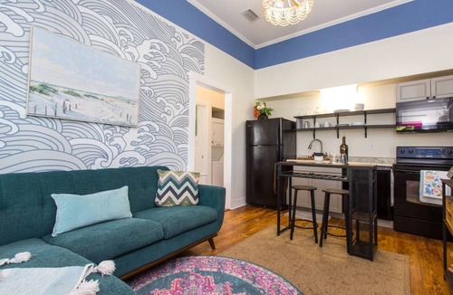 East Hill House | Chic & Central/Less than a 10-minute drive to Pensacola Beach!