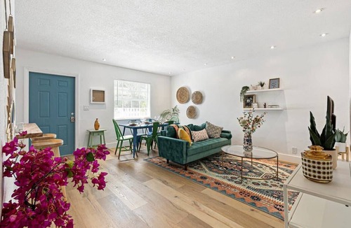 Sailboat Bend Condo | Chic Condo w/Patio, Near Fort Lauderdale Hotspots