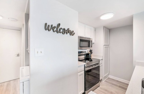 Orange Beach Condo | CHIC STUDIO STEPS FROM THE BEACH