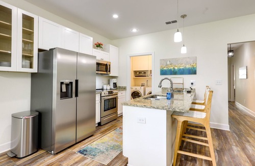 Thomasville House | Chic Thomasville Home: Walk to Downtown!