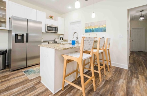Thomasville House | Chic Thomasville Home: Walk to Downtown!