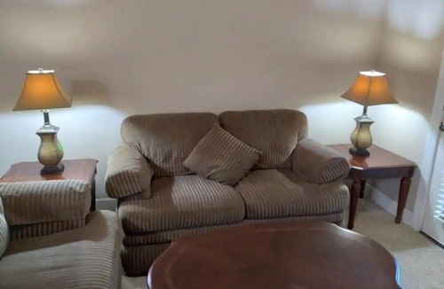 Foley Condo | Classic Comfortable Condo, 3/2, Wifi, Pool, Location, OWA, Sports-plex, Shopping