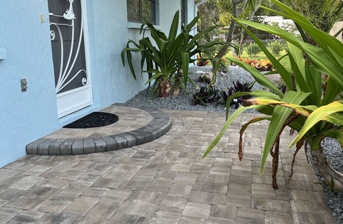 Laurel House | Close to beach ! 3 Bdrm , 2 Bath - Duplex