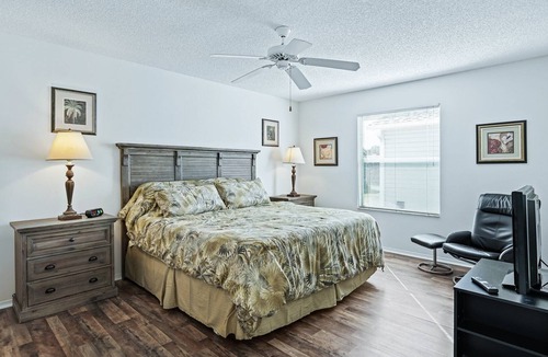 Santo Domingo Villa | CLOSE TO EXEC GOLF COURSES, SHOPPING AND DINING IN SPANISH SPRINGS TOWN SQUARE