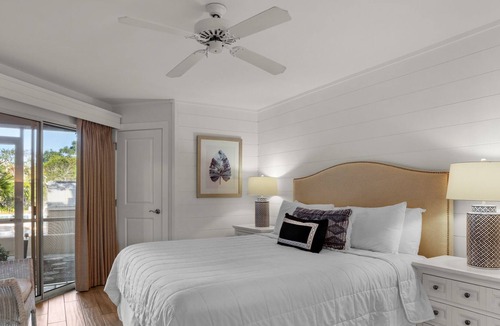 Gulf Pines Condo | Close to Pool, Granite and Stainless Steel Kitchen, Ground Floor Cottage
