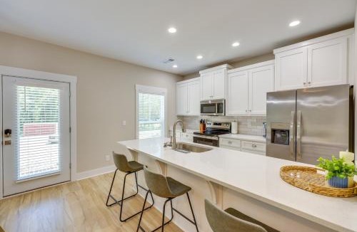 Millbrook Apartment | Close to Sports Complex Modern Millbrook Duplex!