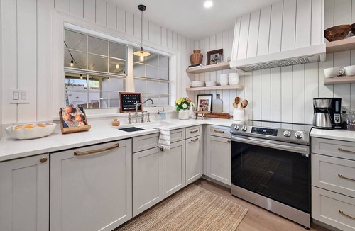 Mount Dora House | Closest Stay to Downtown Mt Dora - Renovated - Walk Everywhere