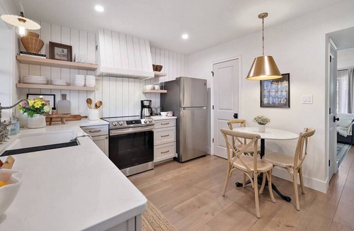 Mount Dora House | Closest Stay to Downtown Mt Dora - Renovated - Walk Everywhere