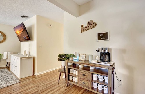 Stuart House | Coastal Comfort 4BR in Stuart FL