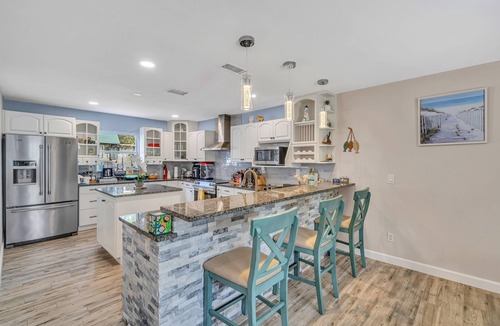 Rustic Oaks House | Coastal Escape: Kid-Friendly Home, Heated Saltwater Pool & Playground