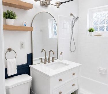 Mary Esther House | Coastal Retreat 3 miles to Ft Walton 12 mil Destin