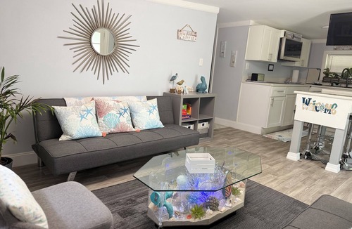 Cocoa West House | Cocoa, Beach house- 2