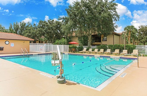Solivita Apartment | Coffee, Pool, Repeat | Fantastic Florida Escape