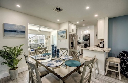 Matlacha House | Come spend some island time at Reel Paradise