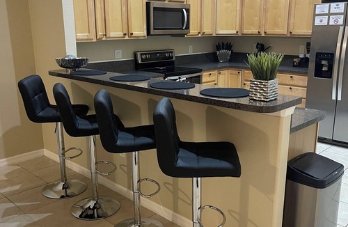 Wedgefield House | Comfort Meets Magic: Cozy Home Near Disney!