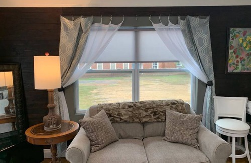 Fort Payne Apartment | Cottage Suite - Queen Bed & 1 Bath