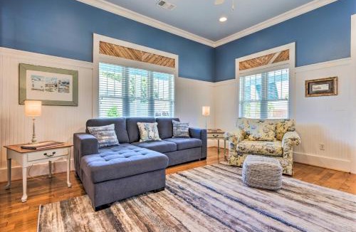 Old Town House | Cottage w/Porch - 3 Min Walk to Bay St Louis