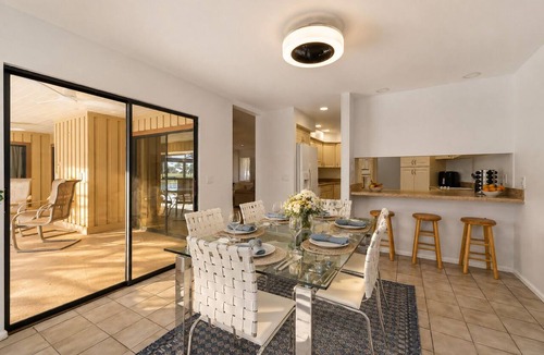 Hunt Club House | Couples, Families, Pool, Lake View, Golf, Fresh - PGA National SFH gated - safe!