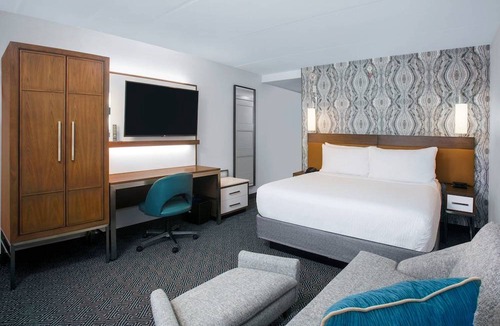 Aventura Hotel | Courtyard by Marriott Aventura Mall