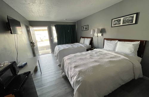 Oneonta Hotel | COVERED BRIDGE INN & SUITES