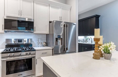South Pensacola Villa | Covington Place, Monthly, Near Downtown & Beaches!