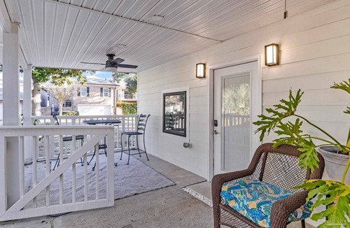Warrington House | Cozy 1-bedroom 3 miles from downtown Pensacola