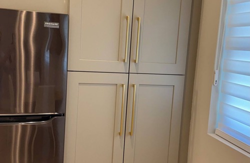 Pine Ridge House | Cozy 1-BR 1-Bath house close to Beach in Naples, FL with A/C.