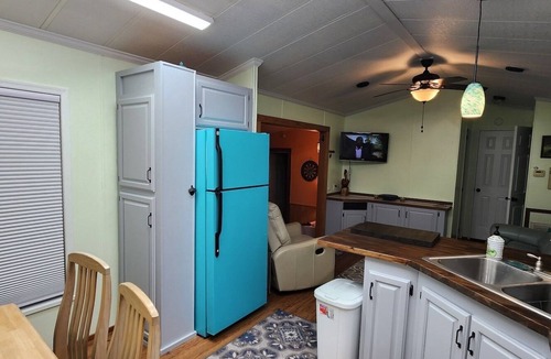 Riverview Cottage | Cozy 2-bedroom cottage in Riverview with AC and pool, pond view, on river!