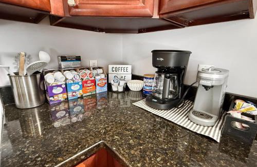 Guntersville Apartment | Cozy 2 Bedroom Townhouse Near Lake and Restaurants