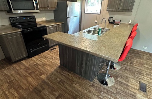 Highland House | cozy cabin on lake placid fishing spot, house with 3 bedrooms, and 2 bathrooms!