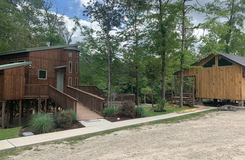 Biloxi Cabin | Cozy Cabin on the River