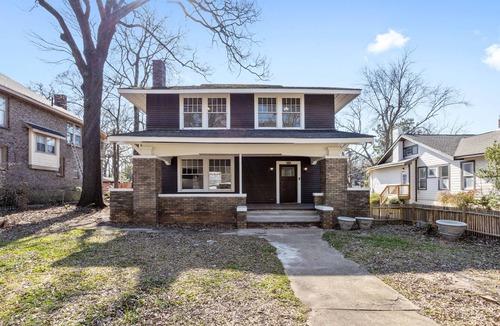 Norwood House | Cozy Cottage in B'ham - 4bd 3ba - 2 Miles to downtown, near Avondale, Homewood