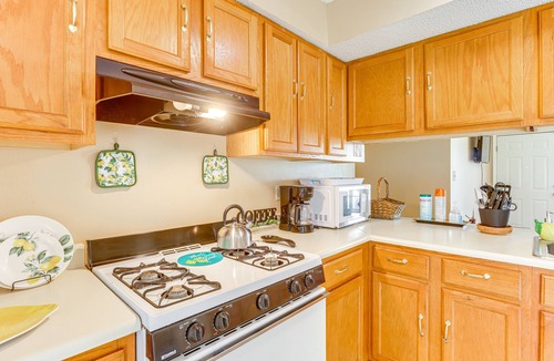 Brighton House | Cozy Family Retreat ~ 10 Mi to Downtown Birmingham