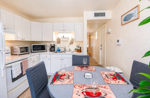 Crooked Lake Park House | Cozy Lakefront Retreat - Fishing/near Legoland