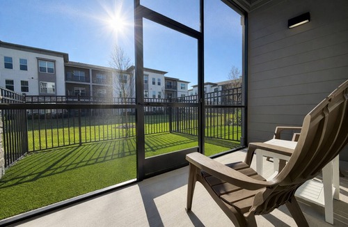 St. Augustine Apartment | Cozy Lux King Bed Apartment with Pool Gym Pickle Ball EV Charger and more