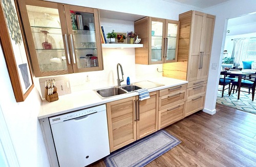 Vero Beach South House | Cozy Pet-Friendly House with Hot Tub Minutes from the Beach