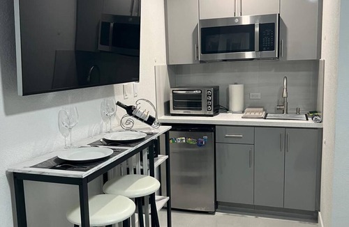 Florida City Apartment | Cozy Queen Suite Near the Everglades & Florida Keys
