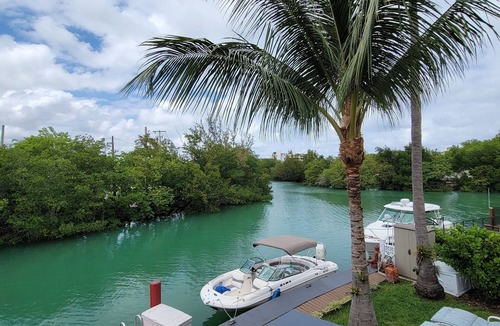 North Beach House | Cozy, quiet waterfront property w/kayak and 30' dock and 80' of waterfront
