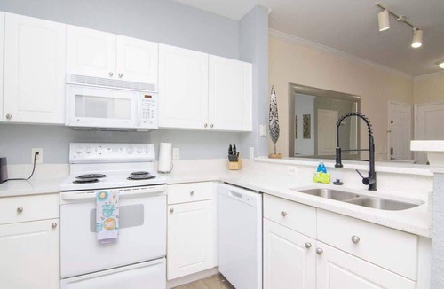 Tampa Condo | Crescent Palms - Near Brandon, Tampa, Riverview