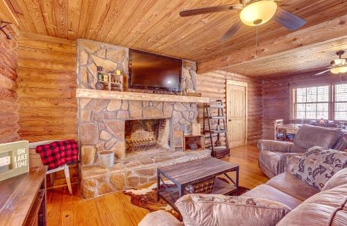 Cropwell House | Cropwell Cabin with Fire Pit, Near Logan Martin Lake